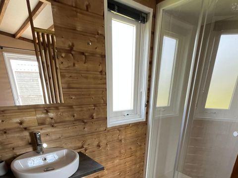 CHALET 5 personnes - Manyara Premium 2 chambres, 2 salles de bains