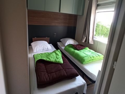MOBILHOME 6 personnes - Cottage Privilège 40m2 (3 chambres, 2 sdb) +climatisation + terrasse