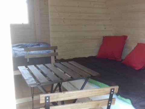 HÉBERGEMENT INSOLITE 3 personnes - Tonneau Lodge Confort 11m² (1 chambre)