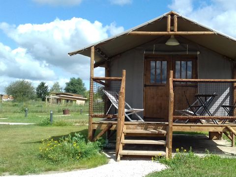 Tente en toile et en bois 2 personnes - Lodge Africa 1 chambre