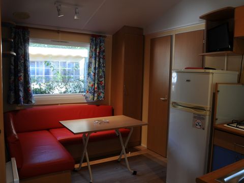MOBILHOME 4 personnes - Mobil home Damgan STANDARD 21 m² (2 chambres - 4 personnes) + Terrasse couverte + TV