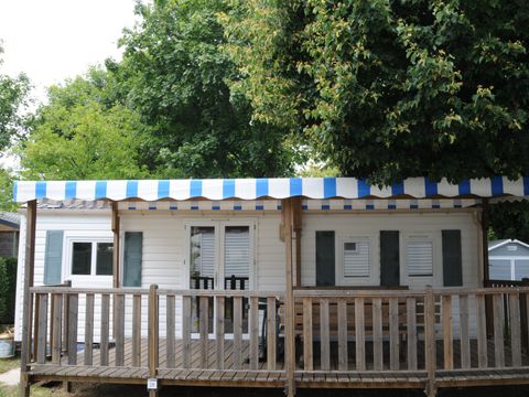 Mobilhome 5 personnes - Berric - STANDARD 27m² - 2 chambres - Terrasse couverte - TV