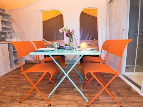 MOBILHOME 4 personnes - Lodge Maasaï 2 ch 4 pl Terrasse semi-couverte sans clim