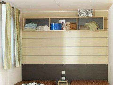 MOBILHOME 4 personnes - CLASSIC 22-2  >10ans - maxi 4 adultes - TV, 2 chambres, environ 22m²
