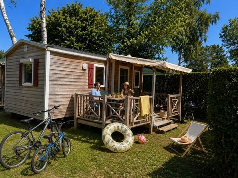 MOBILHOME 4 personnes - CLASSIC 22-2  >10ans - maxi 4 adultes - TV, 2 chambres, environ 22m²