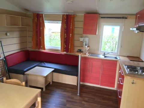 MOBILHOME 8 personnes - CLASSIC35-3  >10ans - maxi 6 adultes - TV, 3 chambres, environ 35m²