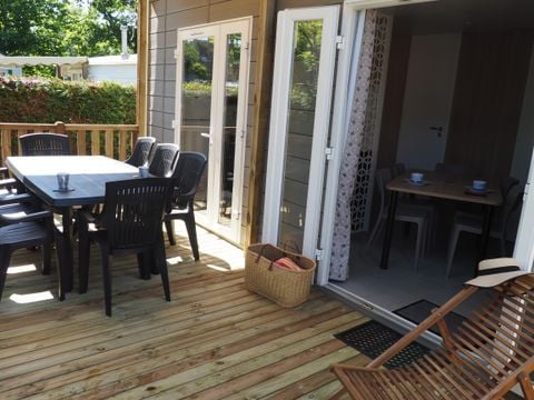 MOBILHOME 8 personnes - CONFORT 34-3 - maxi 6 adultes - TV, 3 chambres (lit 160*200), environ 34m², 2 chiliennes