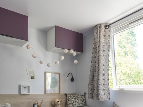 MOBILHOME 6 personnes - PRIVILEGE 30-2 - maxi 4 adultes - TV, 2 chambres (lit 160*200), environ 30m², lave-vaisselle, grille-pain, machine expresso, 2 transats