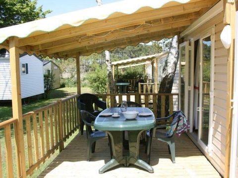 MOBILHOME 6 personnes - CLASSIC 30-3LS (Mobil home Visio) >10ans - maxi 4 adultes - TV, 3 chambres (lits superposés), environ 30m²