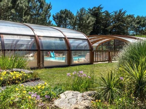 MOBILHOME 6 personnes - CLASSIC 30-3LS (Mobil home Visio) >10ans - maxi 4 adultes - TV, 3 chambres (lits superposés), environ 30m²