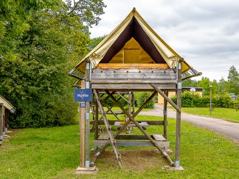 Tente en toile et en bois 2 personnes - Bivouac sur pilotis 1 chambre