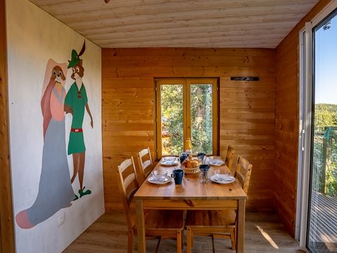 Hébergement 4 personnes - Cabane Suspendue Robin des Bois