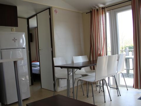 Mobilhome 6 personnes - Famille Standard 34m² 3 chambres + terrasse intégrée 6m² + TV + Clim + Kit bébé