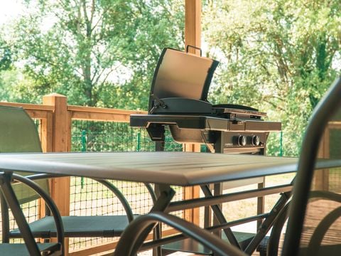 Mobilhome 4 personnes - NEW - Homeflower Premium Vue Loire 29m² 2 chambres + TV + LV + Plancha