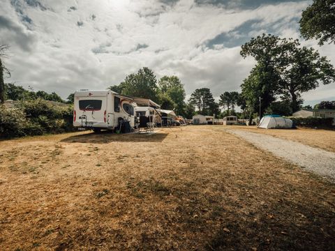 Emplacement - Standard (éléctricité en supplément)