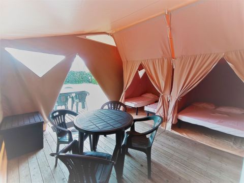 TENTE 5 personnes - Bungalow toilé Canada