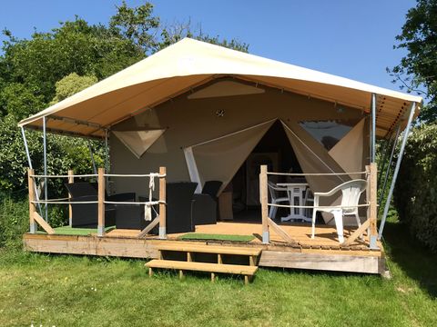 TENTE TOILE ET BOIS 5 personnes - Tente Lodge Standard - 2 Chambres TENTE TOILE ET BOIS 5 personnes - Tente Lodge Standard - 2 Chambres