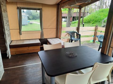 Tente en toile et en bois 5 personnes - CRIPPA 2Ch 5pers