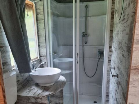 Tente en toile et en bois 5 personnes - CRIPPA 2Ch 5pers