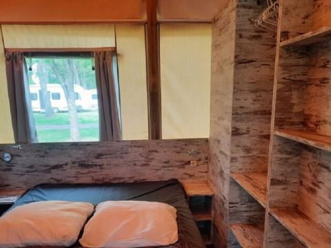 Tente en toile et en bois 5 personnes - CRIPPA 2Ch 5pers