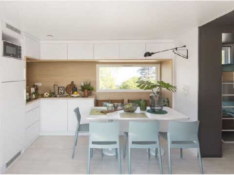 MOBILHOME 6 personnes - Sunêlia Luxe Suite 3 chambres/3 salles de bain 60m2 - TV - LV-  Linge fourni 6 pers.