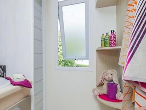 MOBILHOME 6 personnes - Loisir Pacifique 3 chambres 40m² - TV - Terrasse couverte