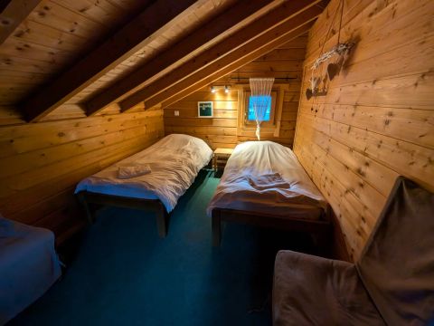 CHALET 5 personnes - Les Chalets Luxes du Domaine 2 chambres 53m² - TV - LV - Terrasse semi-couverte