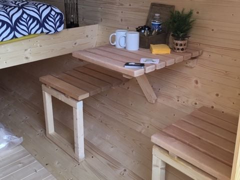 HÉBERGEMENT INSOLITE 2 personnes - BARREL (sans sanitaires, sans cuisine)