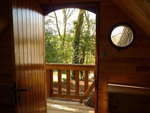 HÉBERGEMENT INSOLITE 4 personnes - Cabane Trek