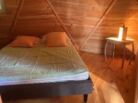 HÉBERGEMENT INSOLITE 4 personnes - L'ALCHIMISTE géodésique confortable en bois 38m2 - 4 personnes