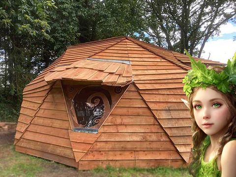 HÉBERGEMENT INSOLITE 4 personnes - L'ALCHIMISTE géodésique confortable en bois 38m2 - 4 personnes