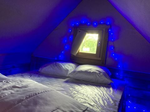 HÉBERGEMENT INSOLITE 2 personnes - DRUIDE TENTE BIVOUAC (nouveauté 2022)