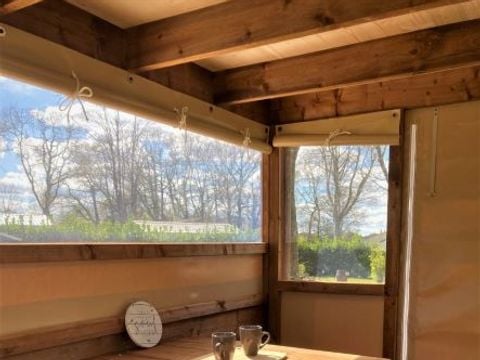 HÉBERGEMENT INSOLITE 2 personnes - DRUIDE TENTE BIVOUAC (nouveauté 2022)