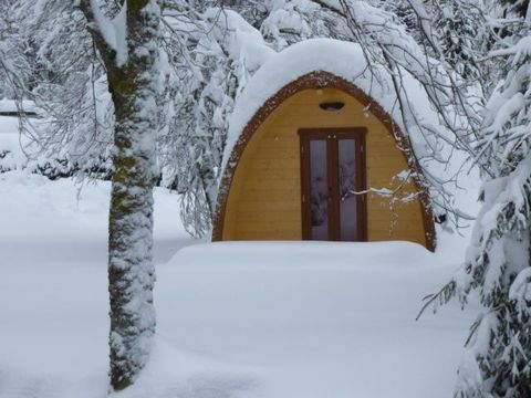 HÉBERGEMENT INSOLITE 2 personnes - Cabane ECO-POD 6m² + terrasse - sans sanitaires  - 2015