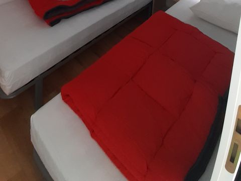 MOBILHOME 4 personnes - Louisiane PACIFIQUE 2 Chambre n°33