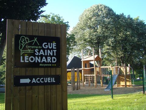 Camping du Gué Saint-Léonard - Camping Mayenne
