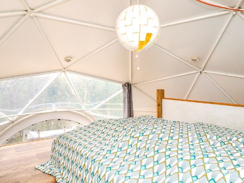 HÉBERGEMENT INSOLITE 5 personnes - Dôme vue rivière