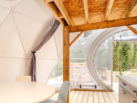 HÉBERGEMENT INSOLITE 5 personnes - Dôme vue rivière