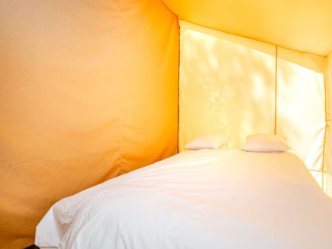 TENTE TOILE ET BOIS 4 personnes - Tente Lodge 10 + 20 m² - 2 chambres / sans sanitaires