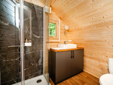 HÉBERGEMENT INSOLITE 4 personnes - Pod double - 30m² - 2 chambres 4pers