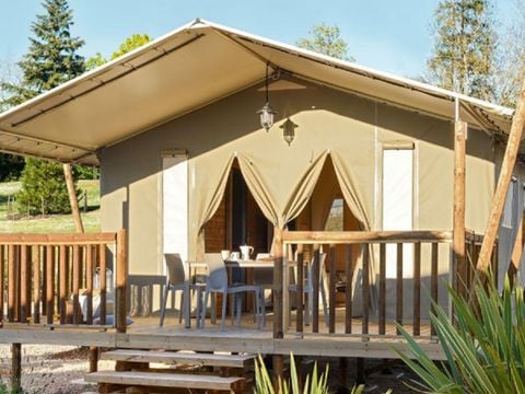 TENTE TOILE ET BOIS 5 personnes - Wood Lodge - 2 chambres - sans sanitaires 5 pers.