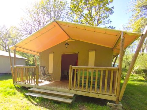 TENTE TOILE ET BOIS 5 personnes - Wood Lodge - 2 chambres - sans sanitaires 5 pers.