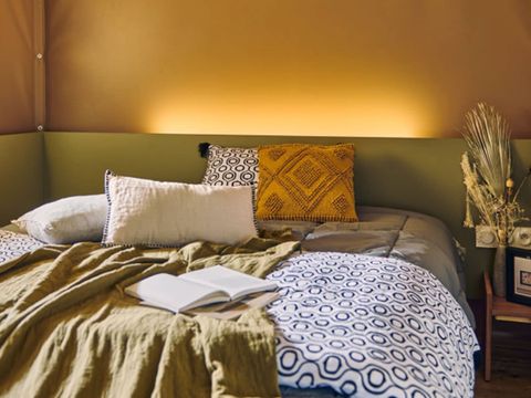 TENTE TOILE ET BOIS 5 personnes - Wood Lodge - 2 chambres - sans sanitaires 5 pers.