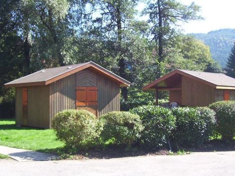 CHALET 5 personnes - CABANE sans sanitaires