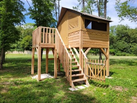 Hébergement 2 personnes - Tente Nature sur pilotis Standard 7.2 m² - sans sanitaire