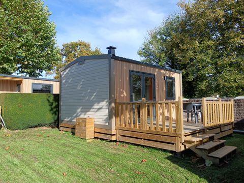 MOBILHOME 2 personnes - Confort 17.8m² - 1 chambre + terrasse