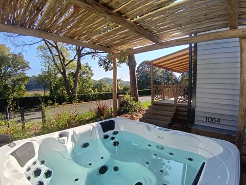 MOBILHOME 8 personnes - NEW// Villa de la Rance Prestige 60m² - 4 chambres - 3 SDB - Piscine - Terrasse couverte - SPA