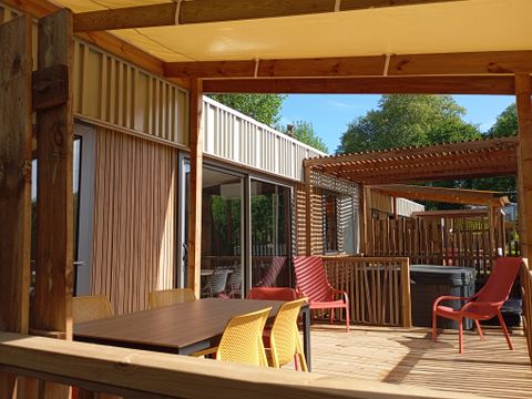 MOBILHOME 4 personnes - NEW// Villa de la Rance Prestige 36m² - 2 chambres - 2 salles de bain - SPA - Terrasse couverte