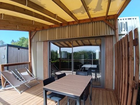 MOBILHOME 2 personnes - NEW //Premium 20m² (1ch-2pers) + terrasse couverte
