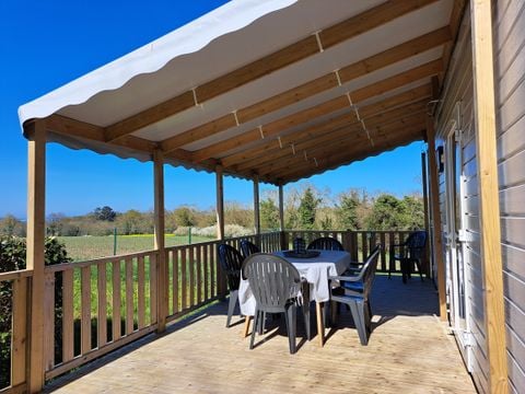 MOBILHOME 8 personnes - CONFORT  6/8 personnes / 3 chambres/ Terrasse